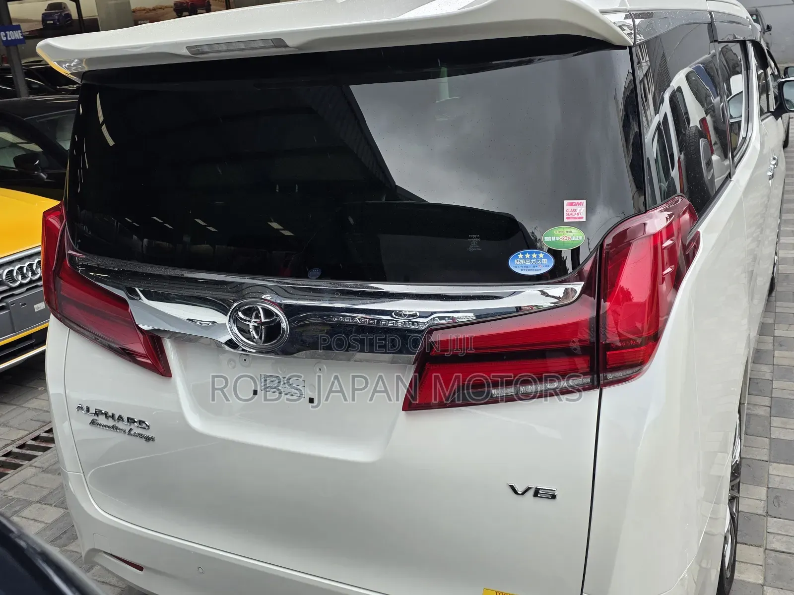 Toyota Alphard 3.5 Petrol FWD 2018 White