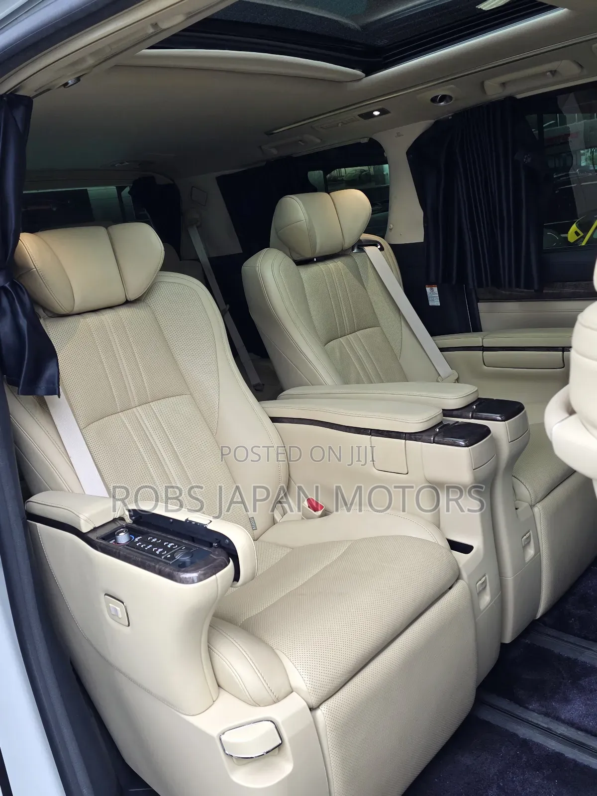 Toyota Alphard 3.5 Petrol FWD 2018 White