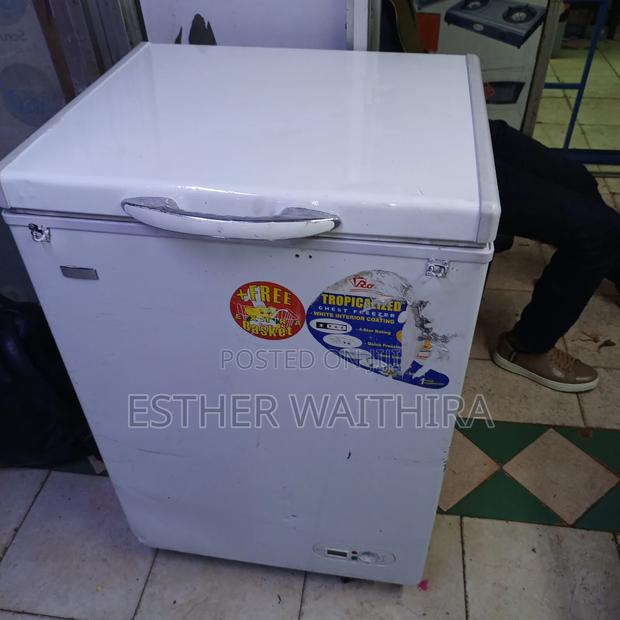 Free Standing White Deep Freezer - main view
