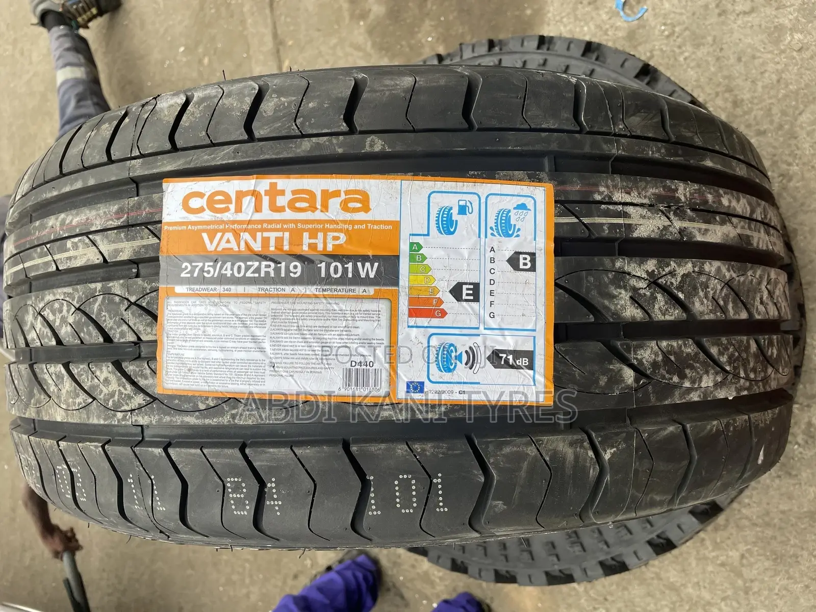 275/40r19 Centara