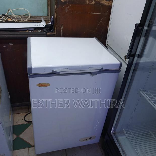 Chest Mini Freezer in Good Condition - thumbnail 3