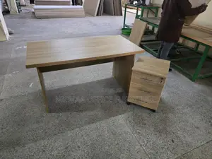 1.4m Advanced Local Desk