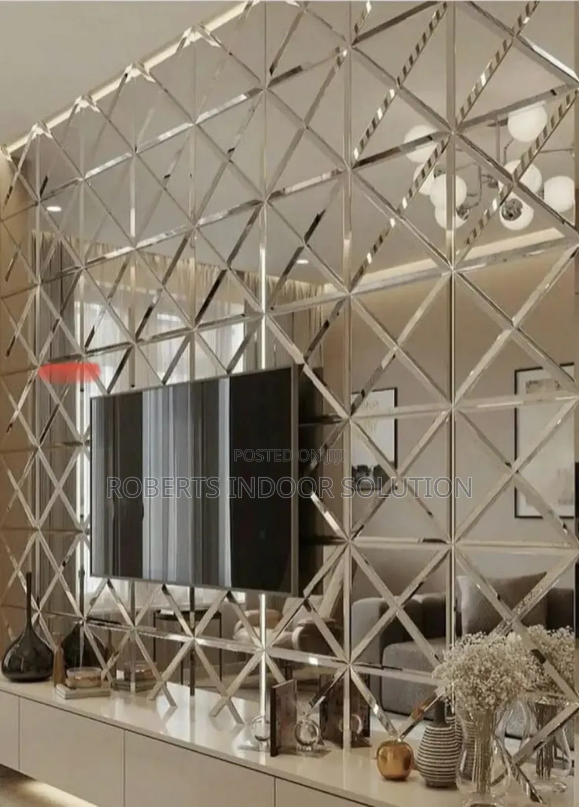 Acrylic Mirror, Shaping Reflection, Crafting the Space,