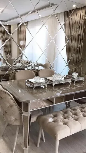 Acrylic Mirror, Shaping Reflection, Crafting the Space,