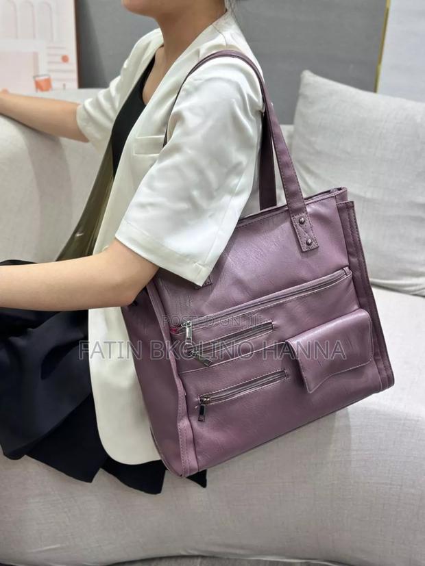 Simple Quality Shoulder Bag - thumbnail 2