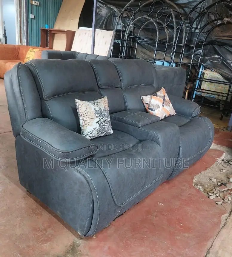 Smooth Reclining Mechanism Sofa