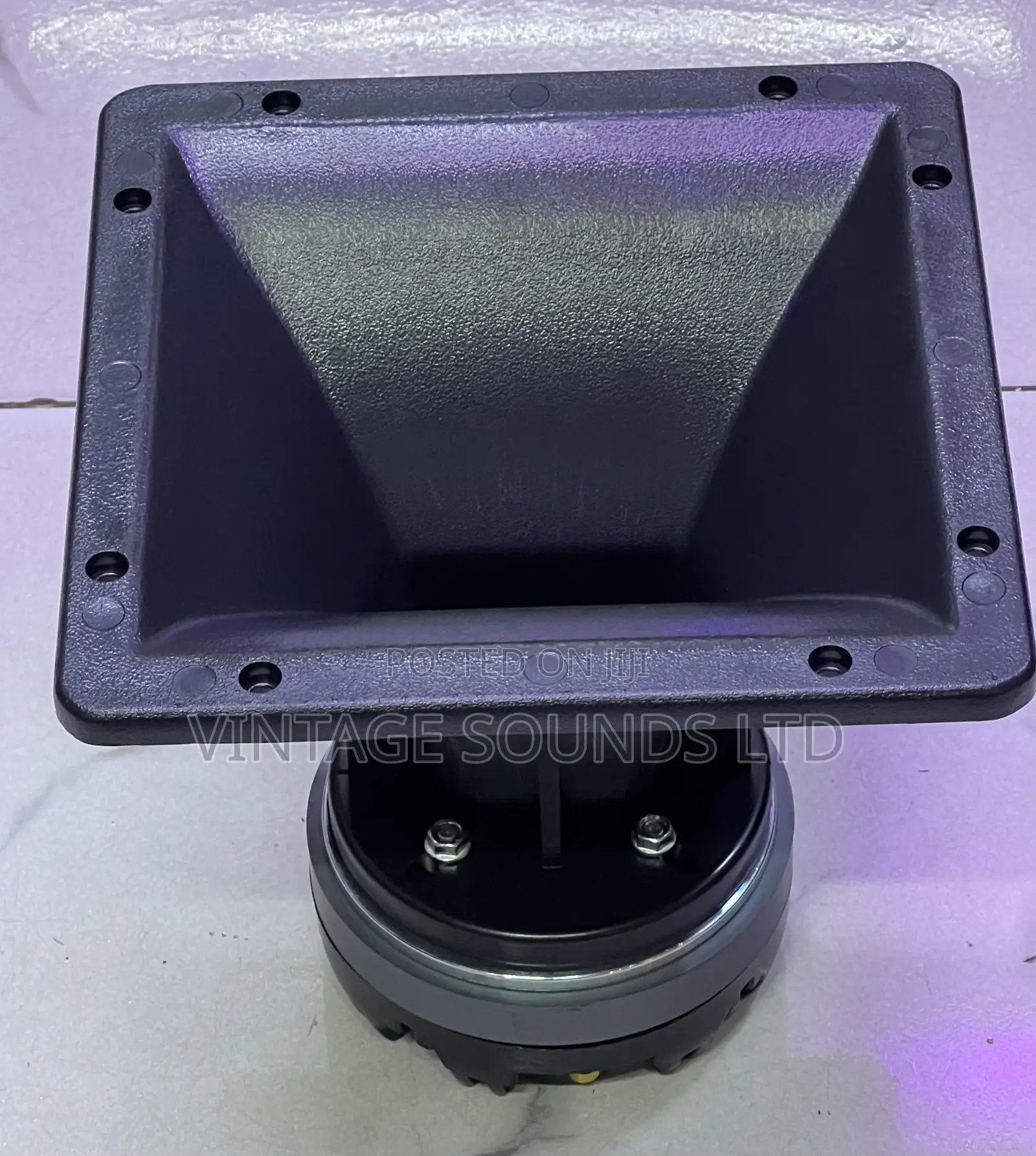 Winford Bm-D520 51.1mm Tweeter Driver / 9 by 9 Horn Adapter