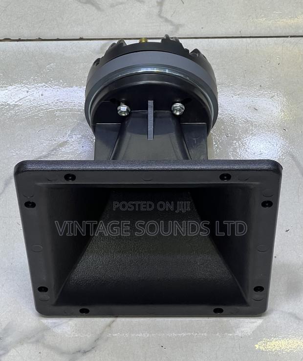 Winford Bm-D520 51.1mm Tweeter Driver / 9 by 9 Horn Adapter - thumbnail 2