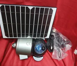 Waterproof Wireless Battery Powered Floodlight PTZ Camera With Audio