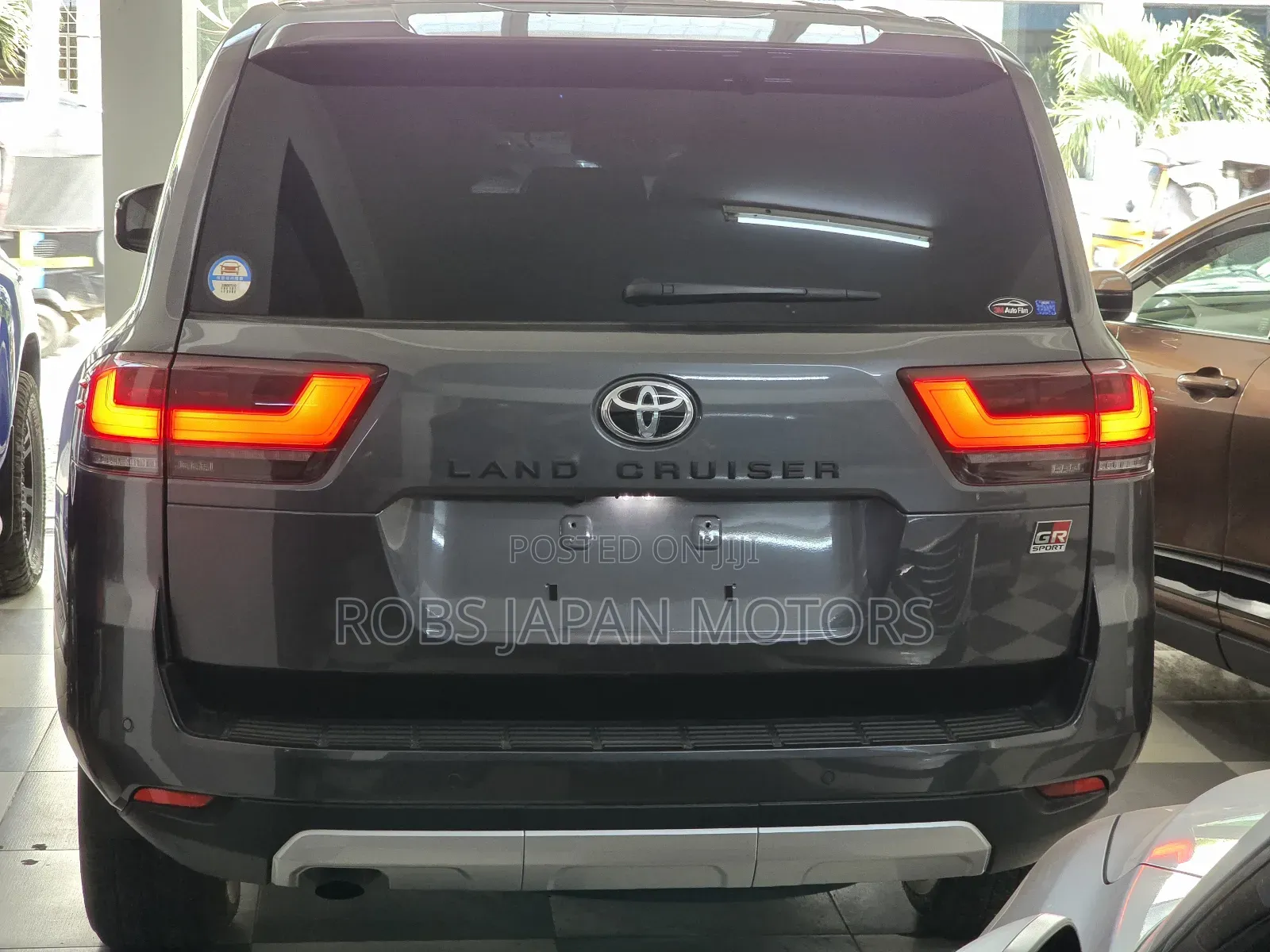 Toyota Land Cruiser 3.3 Diesel 4WD 2022 Gray