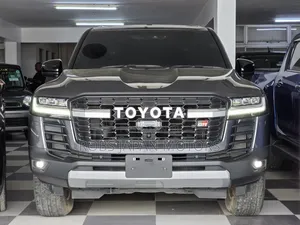 Toyota Land Cruiser 3.3 Diesel 4WD 2022 Gray