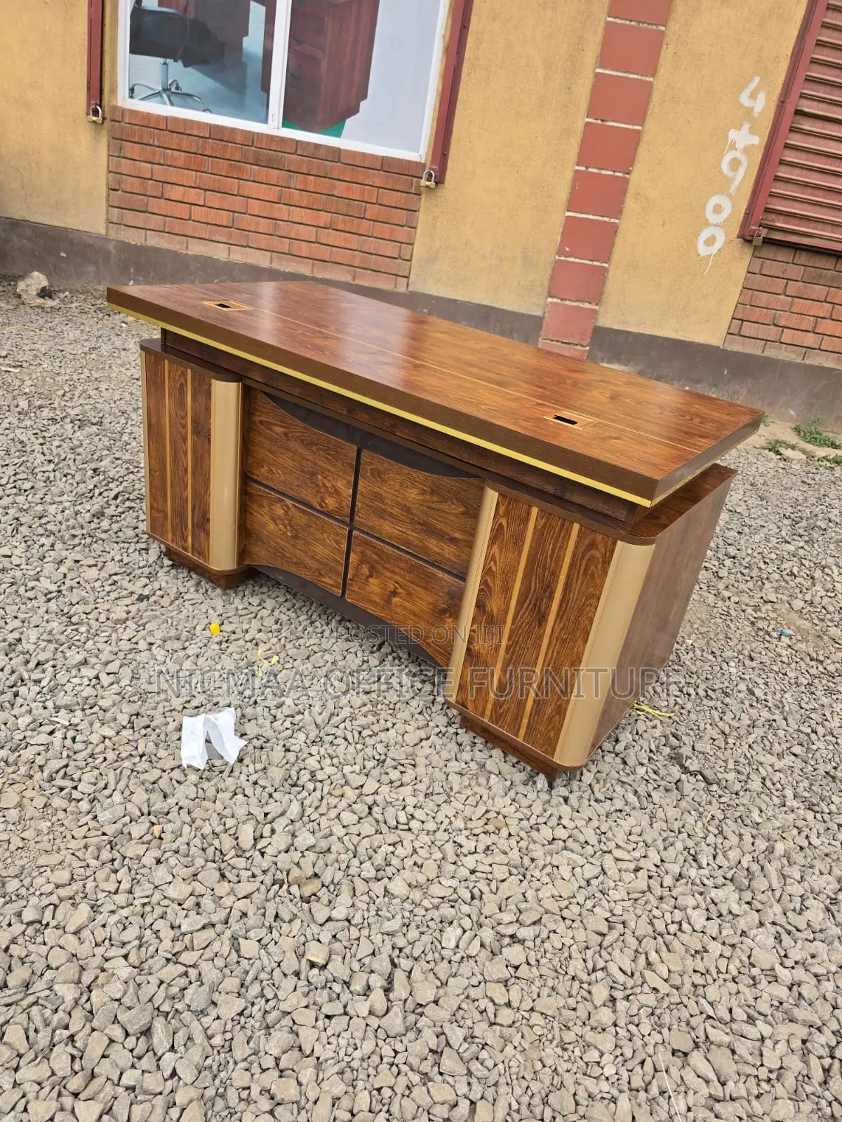 1.4m Executive Modern Desk
