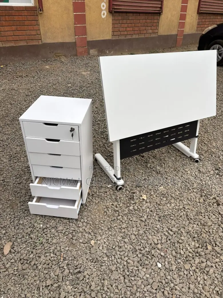 Modern Foldable Conference Table