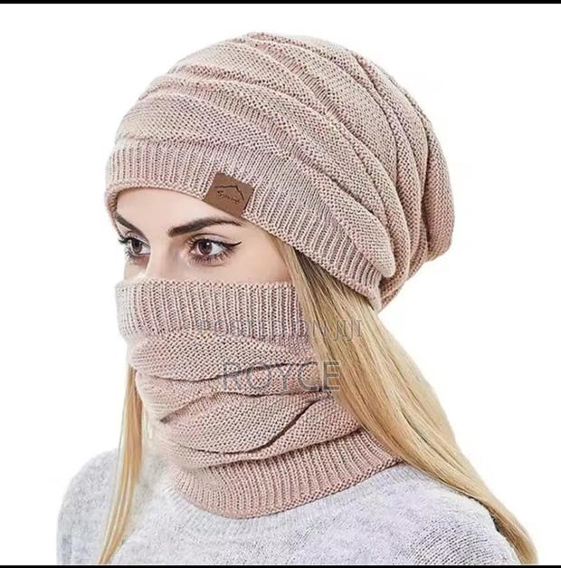 Hat Shawl Beanie Set - thumbnail 3