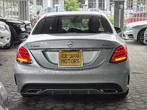 Mercedes-Benz C200 2018 Ivory