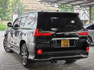 Lexus LX 570 AWD 2017 Black