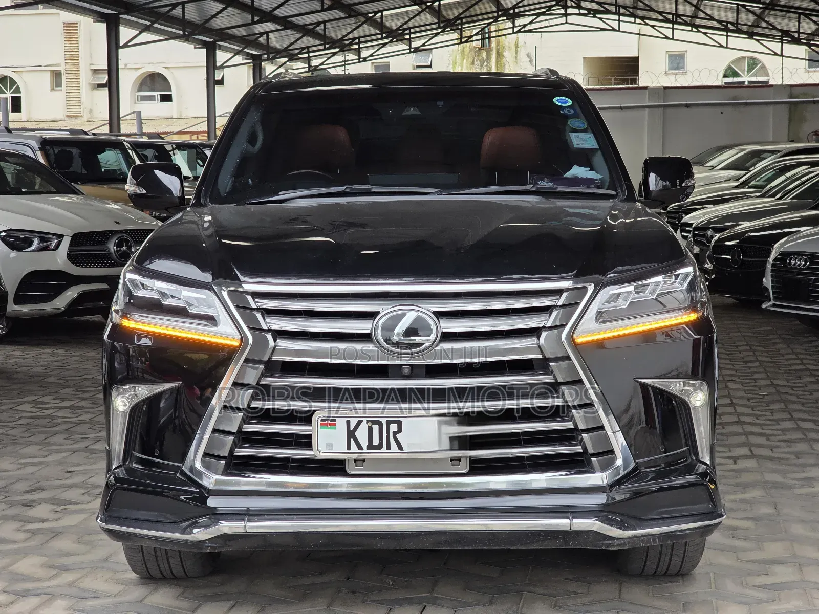 Lexus LX 570 AWD 2017 Black