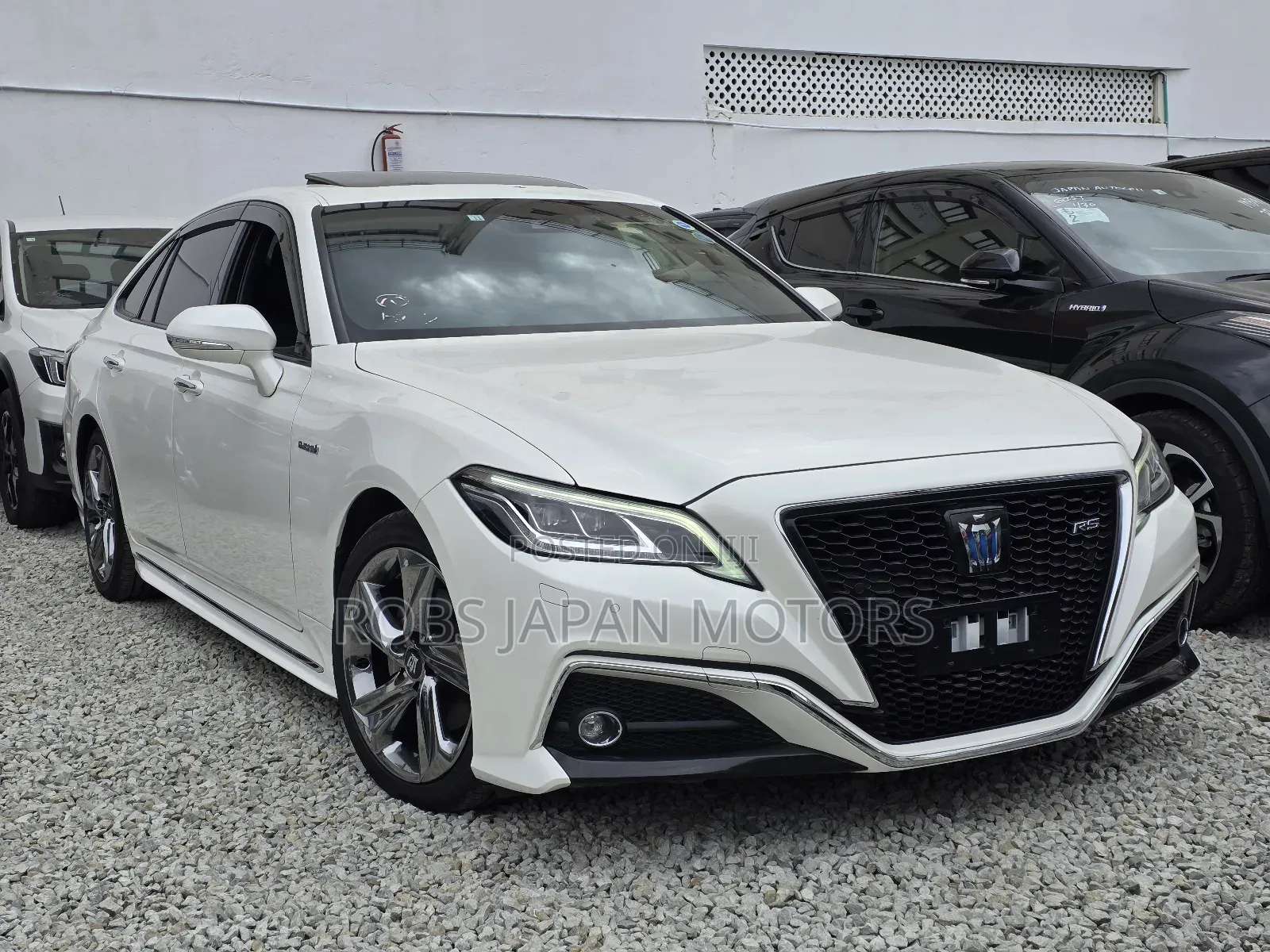 Toyota Crown 2019 Pearl