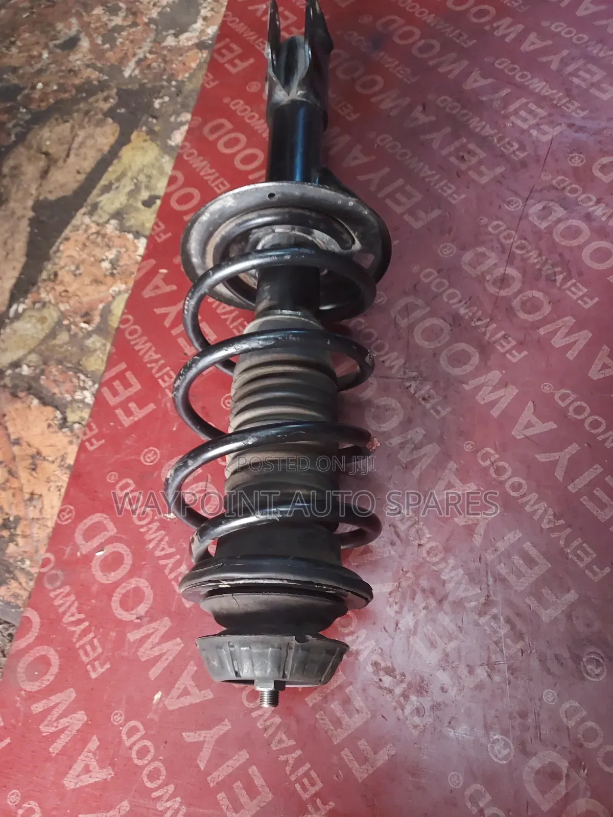 Toyota Vitz/Belta/ Front Shock Absorber