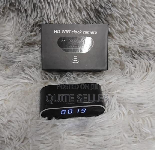 Table Clock Wifi Camera Motion Detection