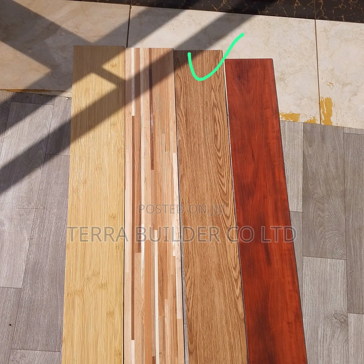 Detail Deck LVT Plank
