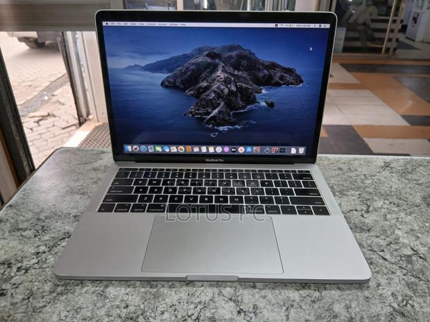 Laptop Apple MacBook Pro 2017 8GB Intel Core I5 SSD 256GB - main view