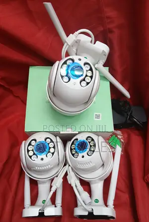 PTZ Outdoor CCTV Camera With Adjustable Motion Tracking Ability