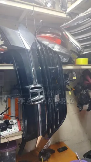 Honda Velez 2015 Grill