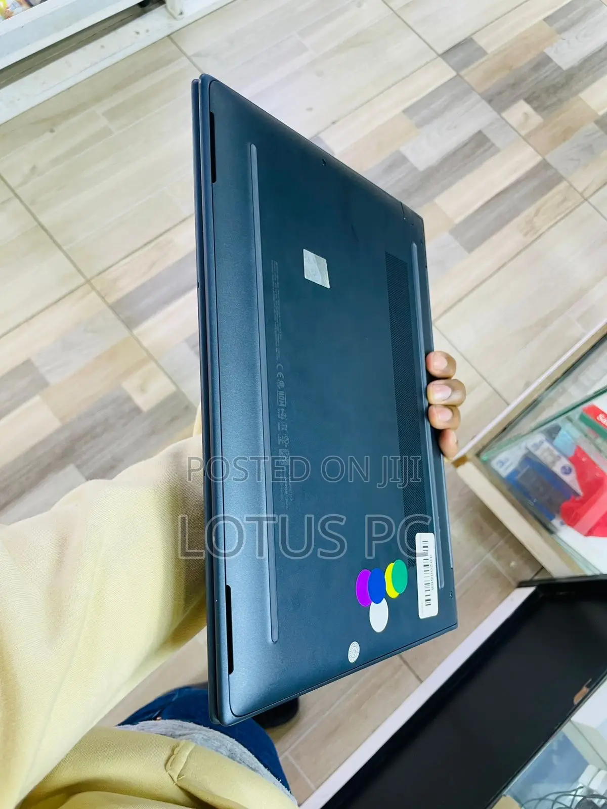 Laptop HP Dragonfly G3 16GB Intel Core I7 SSD 512GB