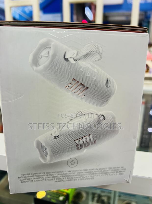 JBL Charge 6 Bluetooth Speaker - thumbnail 3