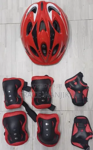 *Hard Helmet And Guards*