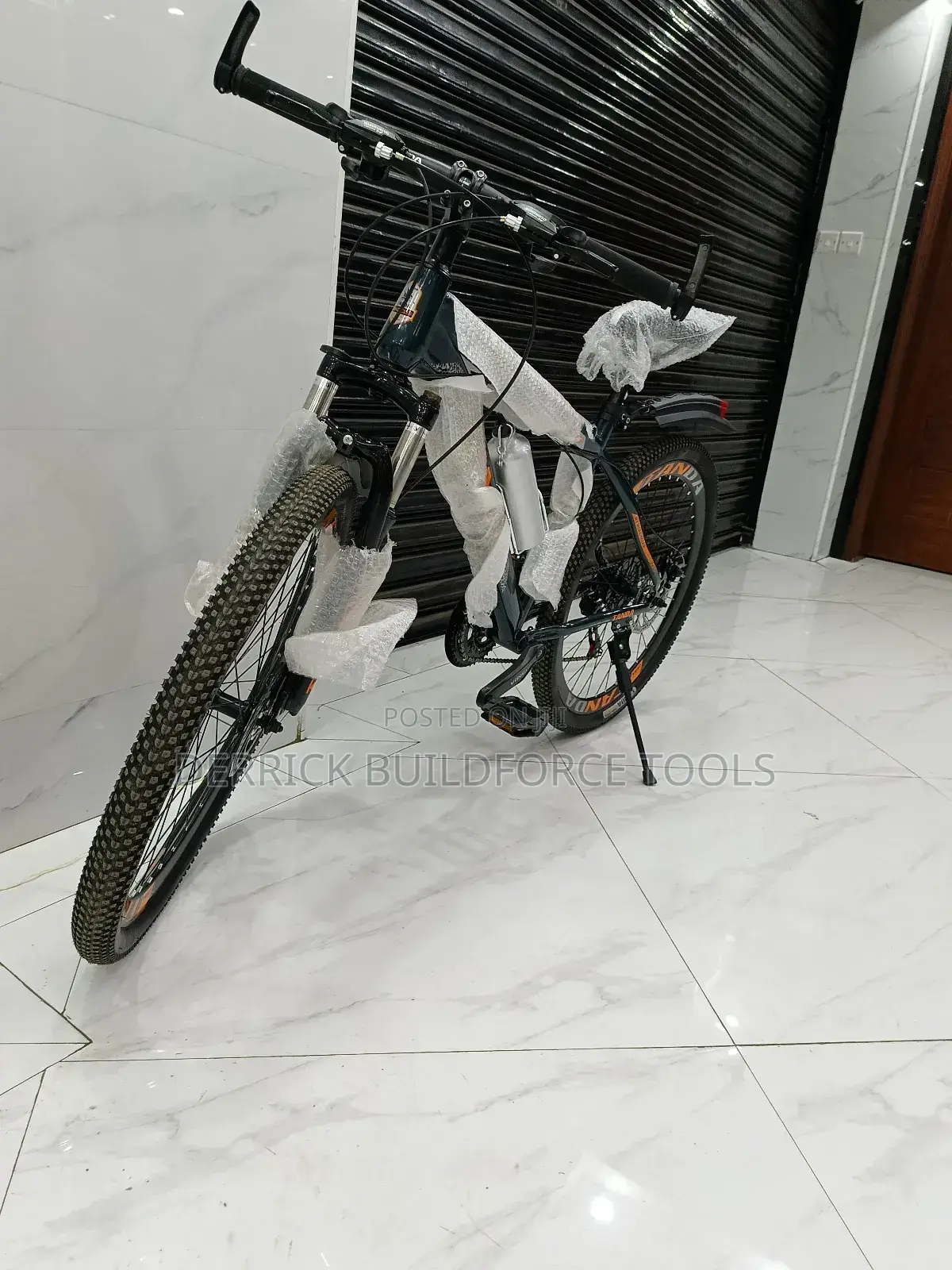 Tanda 26" Mountain Bicycle