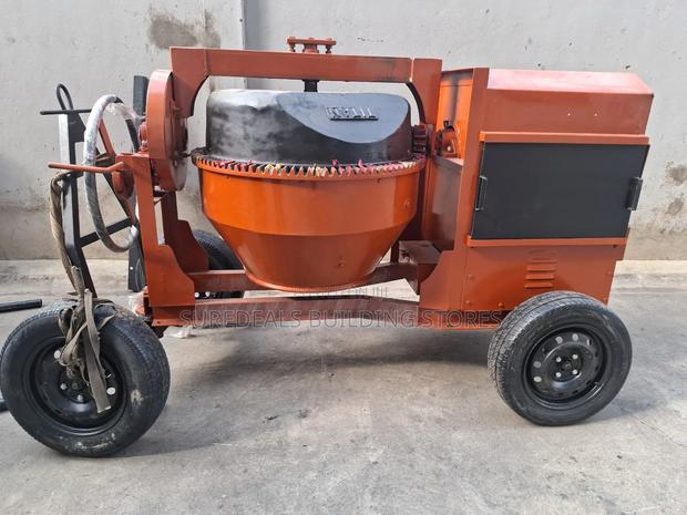 Diesel Powered Titan Concrete Mixer 500ltrs Drum Capacity