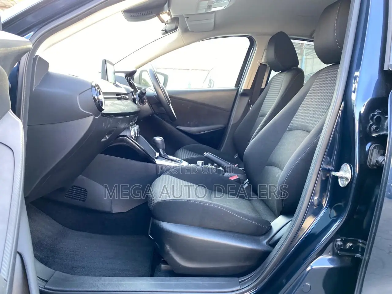 Mazda Demio 2018 Blue