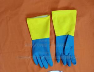 En420 Standard Natural Latex Chemical Resistant Glove - main view