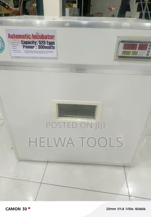 528 Capacity Eggs Incubator and Infrared Bulb