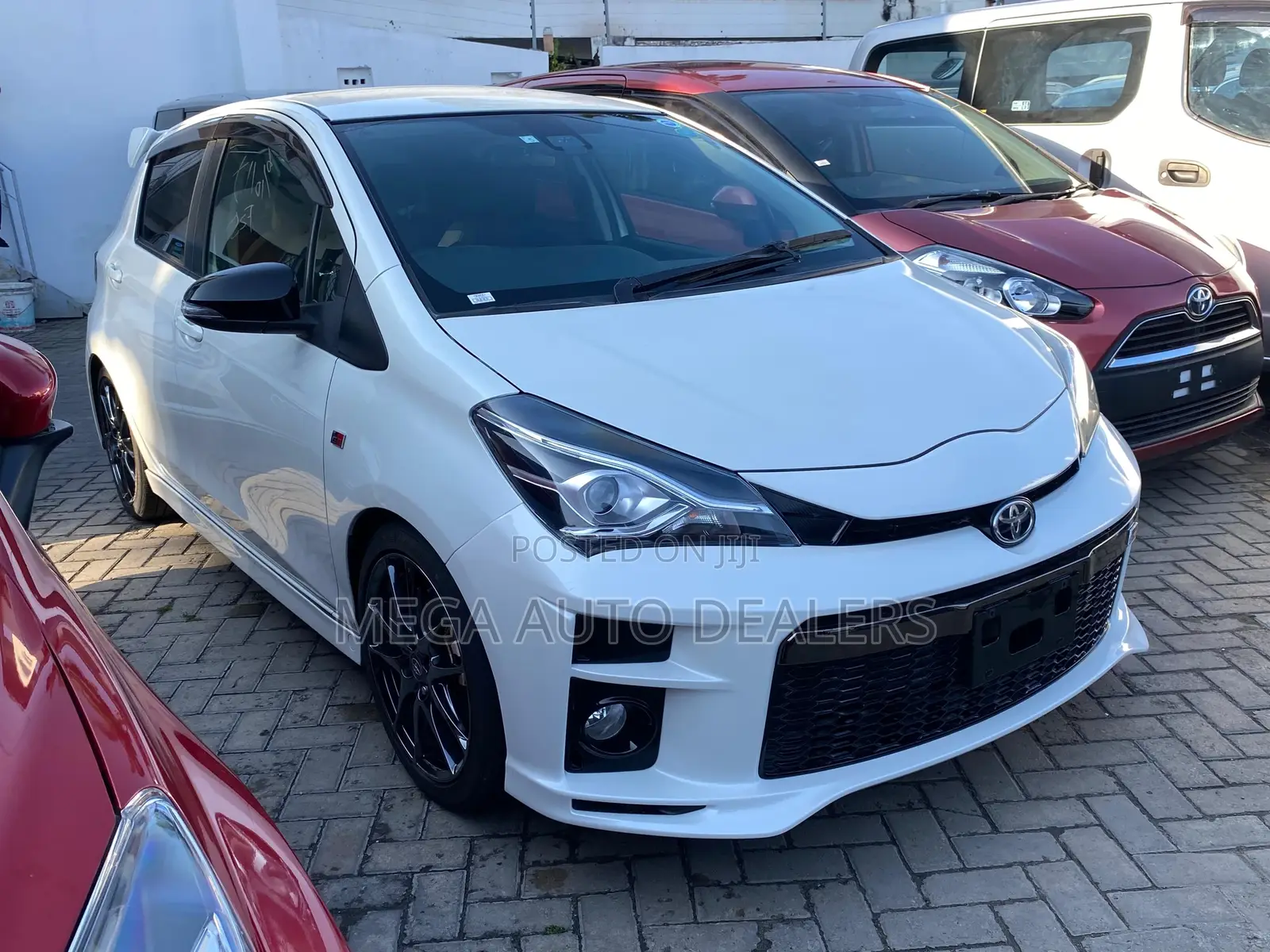 Toyota Vitz 2018 White