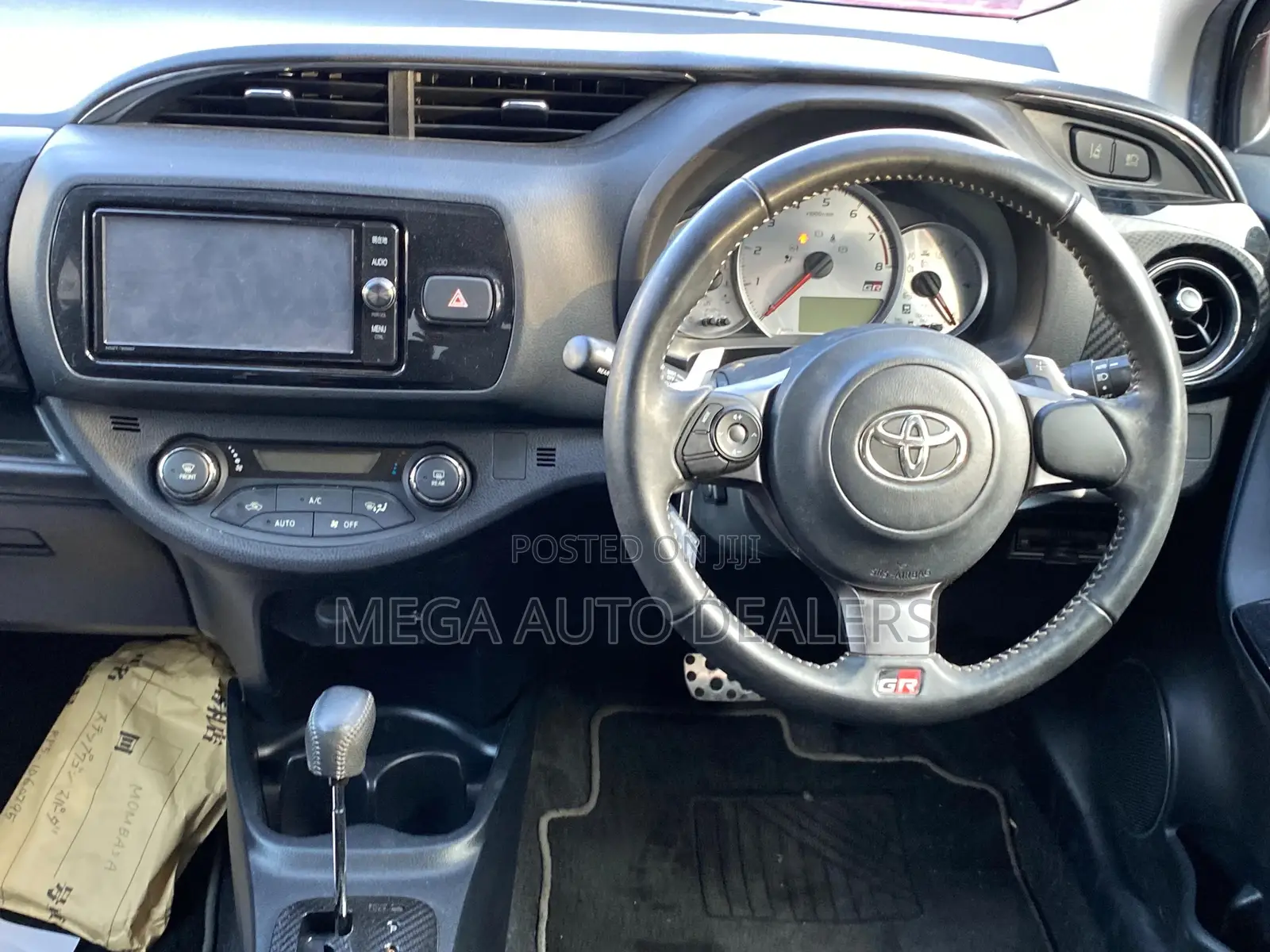 Toyota Vitz 2018 White