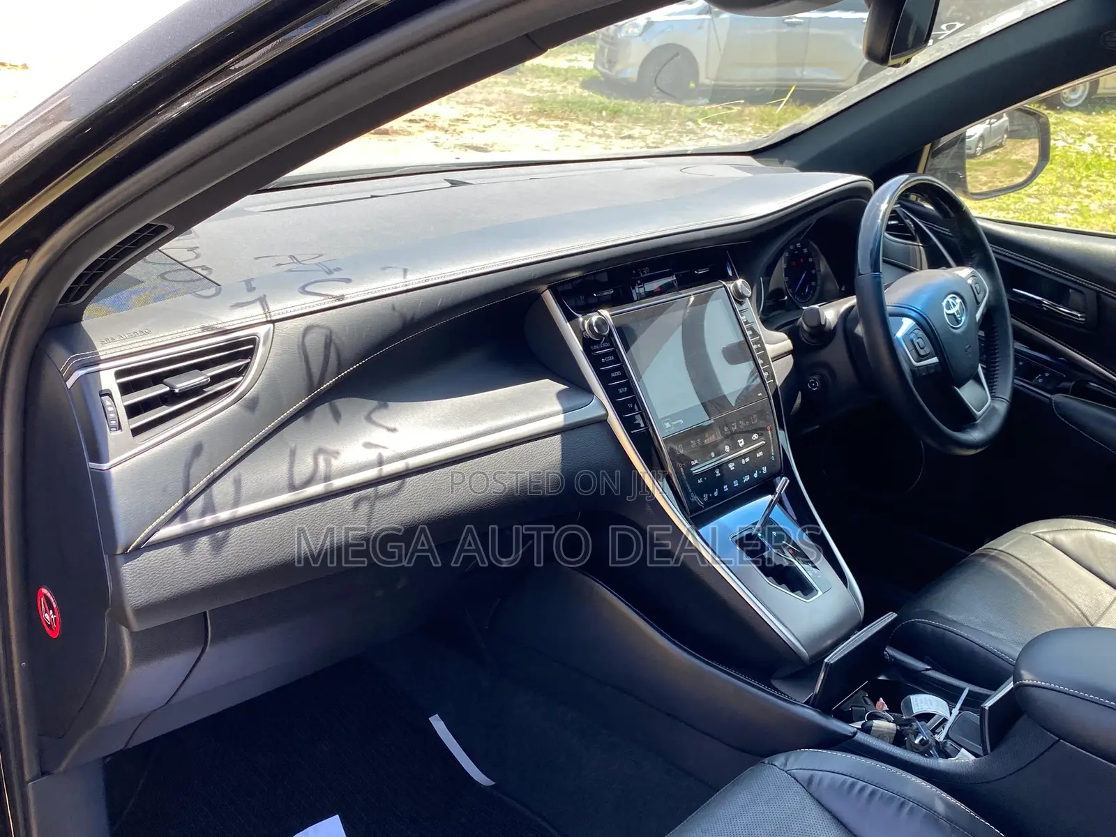 Toyota Harrier 2018 Black
