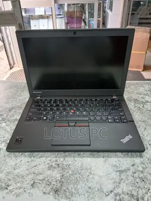 Laptop Lenovo ThinkPad X250 8GB Intel Core I5 SSD 256GB