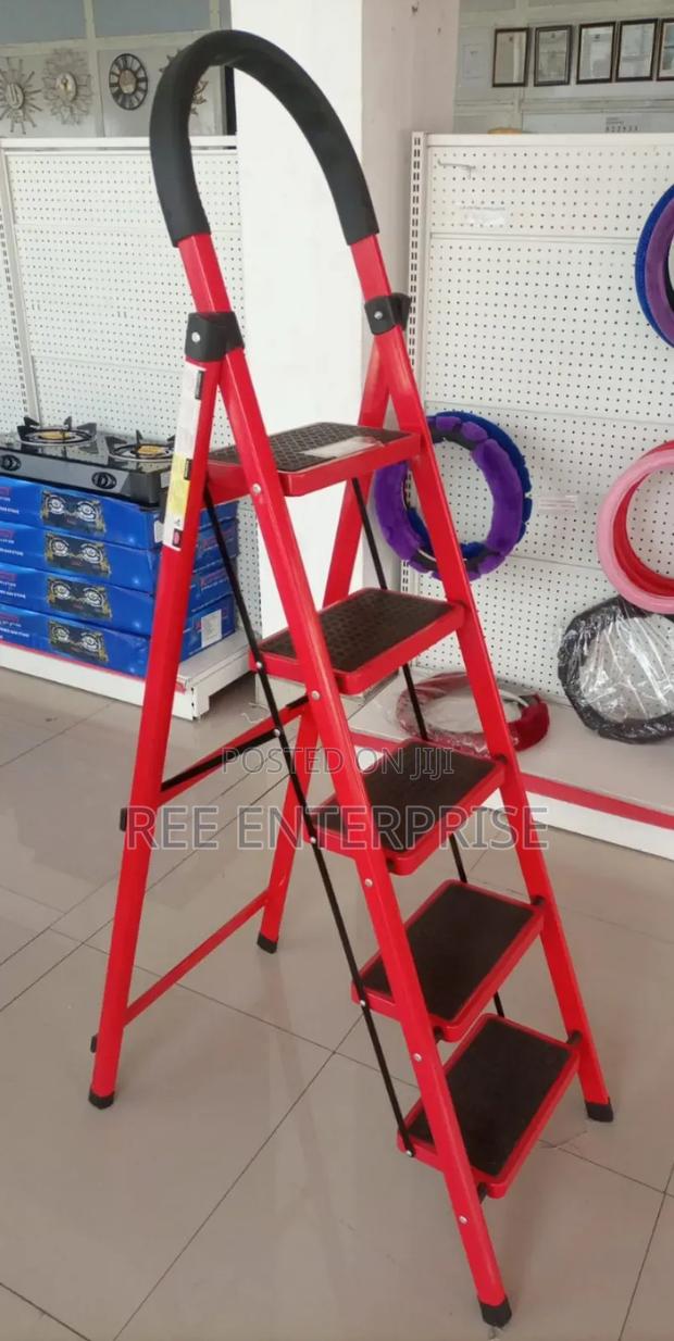 6 Steps Ladder Brand New - main view