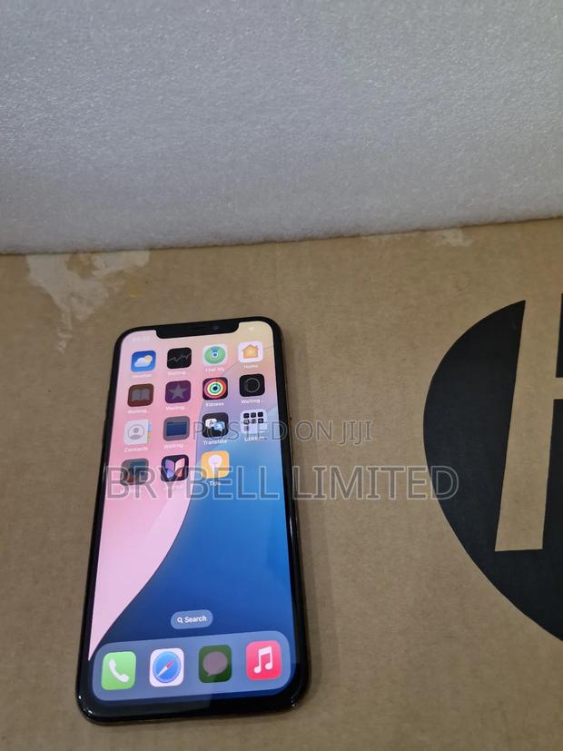 Apple iPhone XS 256 GB Gold - main view