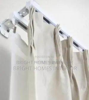 Single Straight Curtain Rail With Improvised Double Bracket