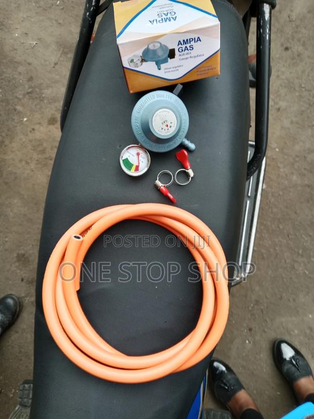 13kg Gas Cylinder Regulator With Level Gauge+2mtr Pipe+2clips