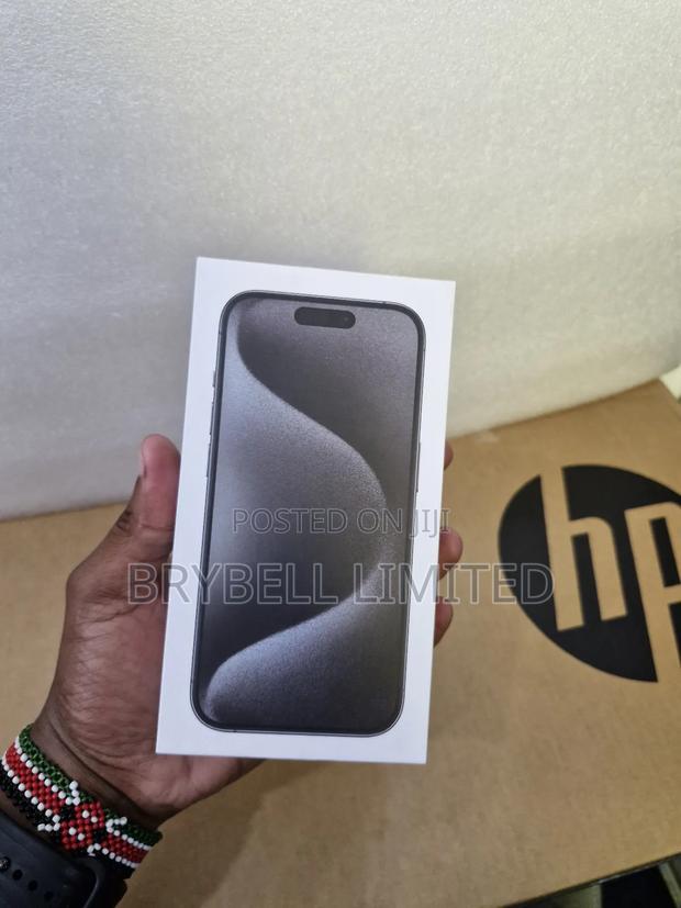 New Apple iPhone 15 Pro 256 GB Black - main view