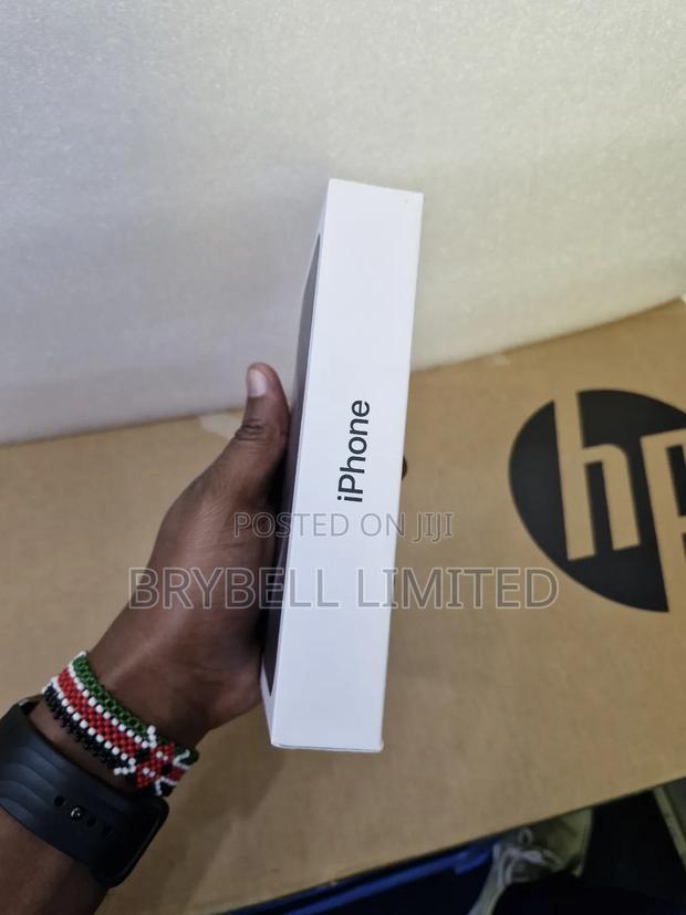 New Apple iPhone 15 Pro 256 GB Black - thumbnail 5