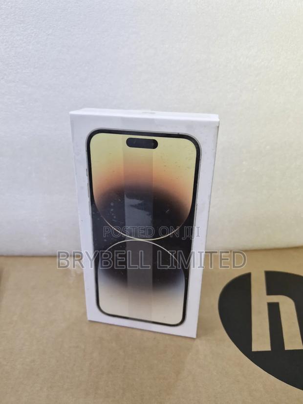 New Apple iPhone 14 Pro Max 256 GB Gold - main view