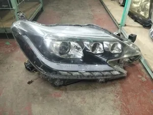 Mark X 2020 Headlight