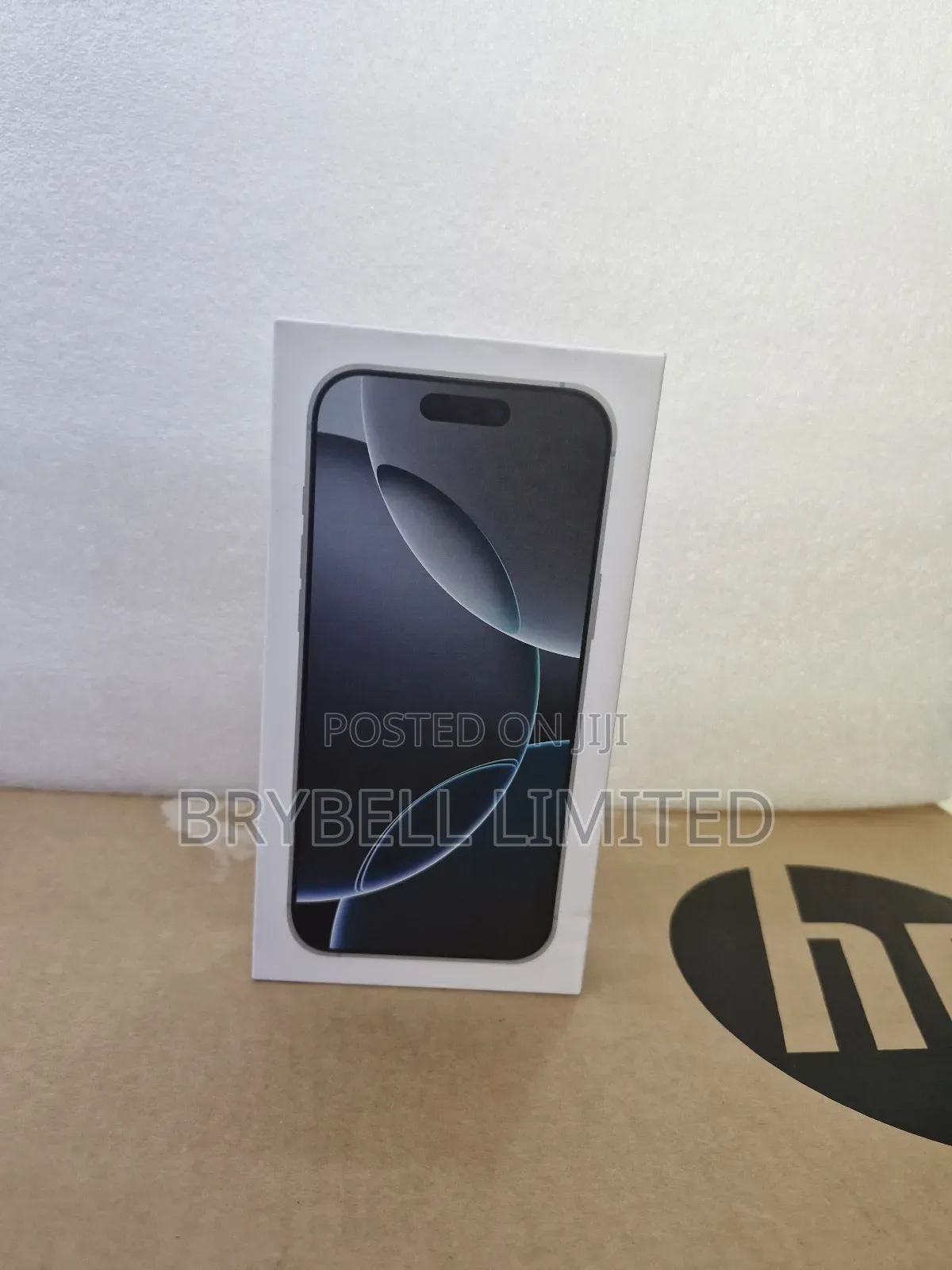 New Apple iPhone 16 Pro Max 256 GB White