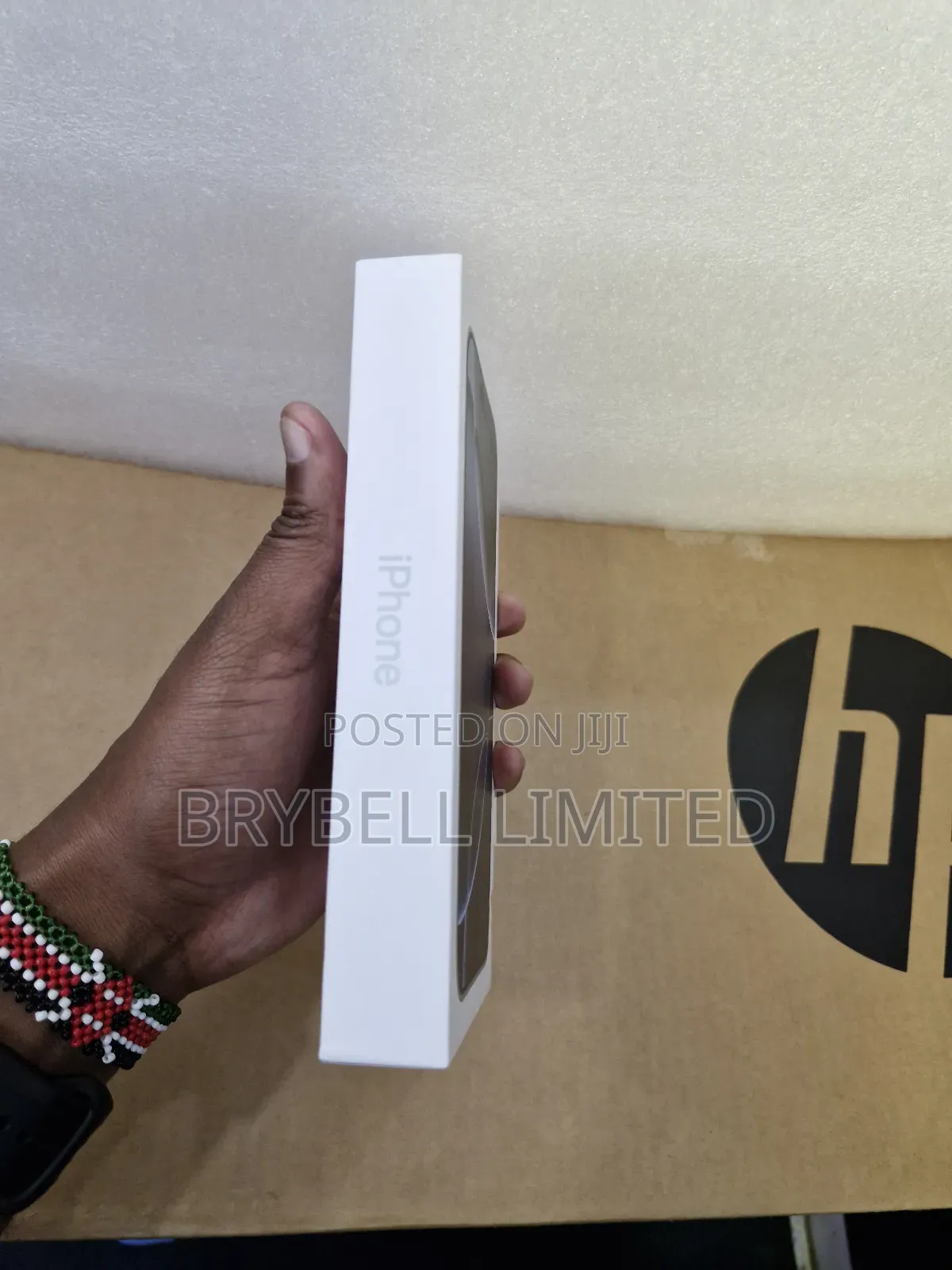 New Apple iPhone 16 Pro Max 256 GB White